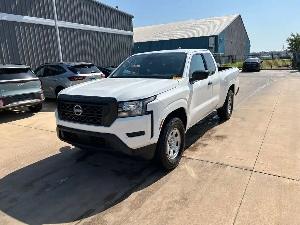 2023 Nissan Frontier S King Cab 4X2's photo