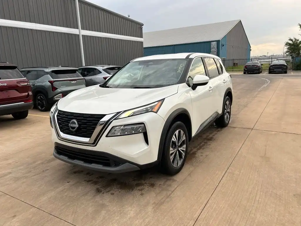 2023 Nissan Rogue SV AWD's photo