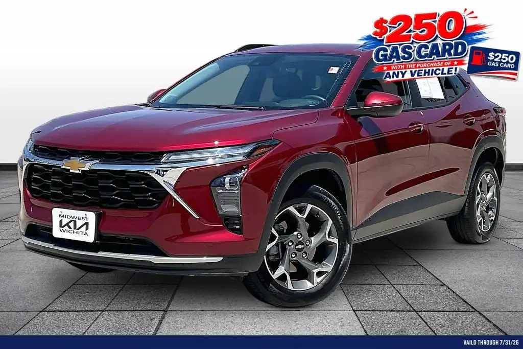 2025 Chevrolet Trax LT's photo