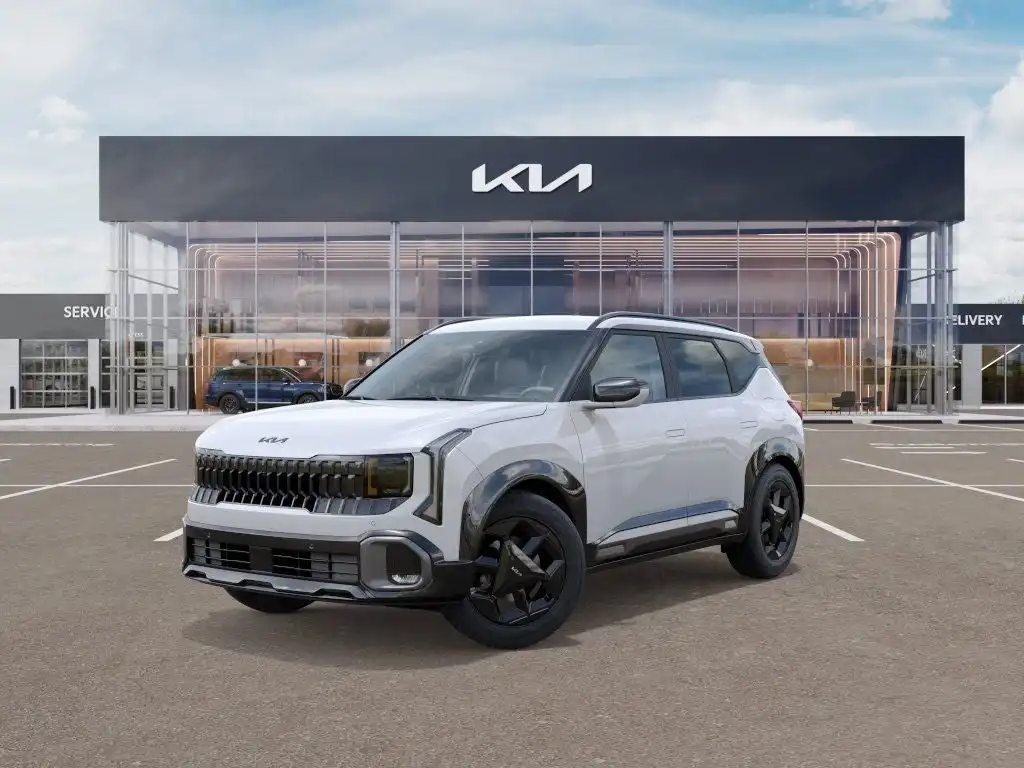 2027 Kia Seltos X-Line S AWD's photo