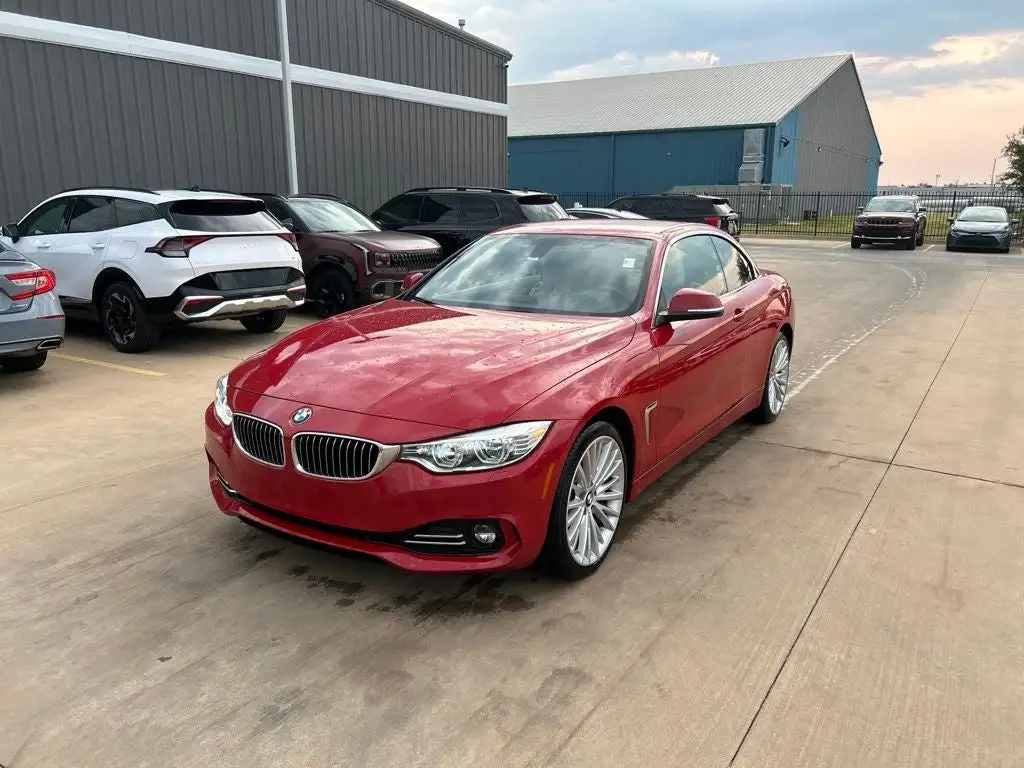 2015 BMW 4 Series 435i xDrive Convertible Luxury Line's photo