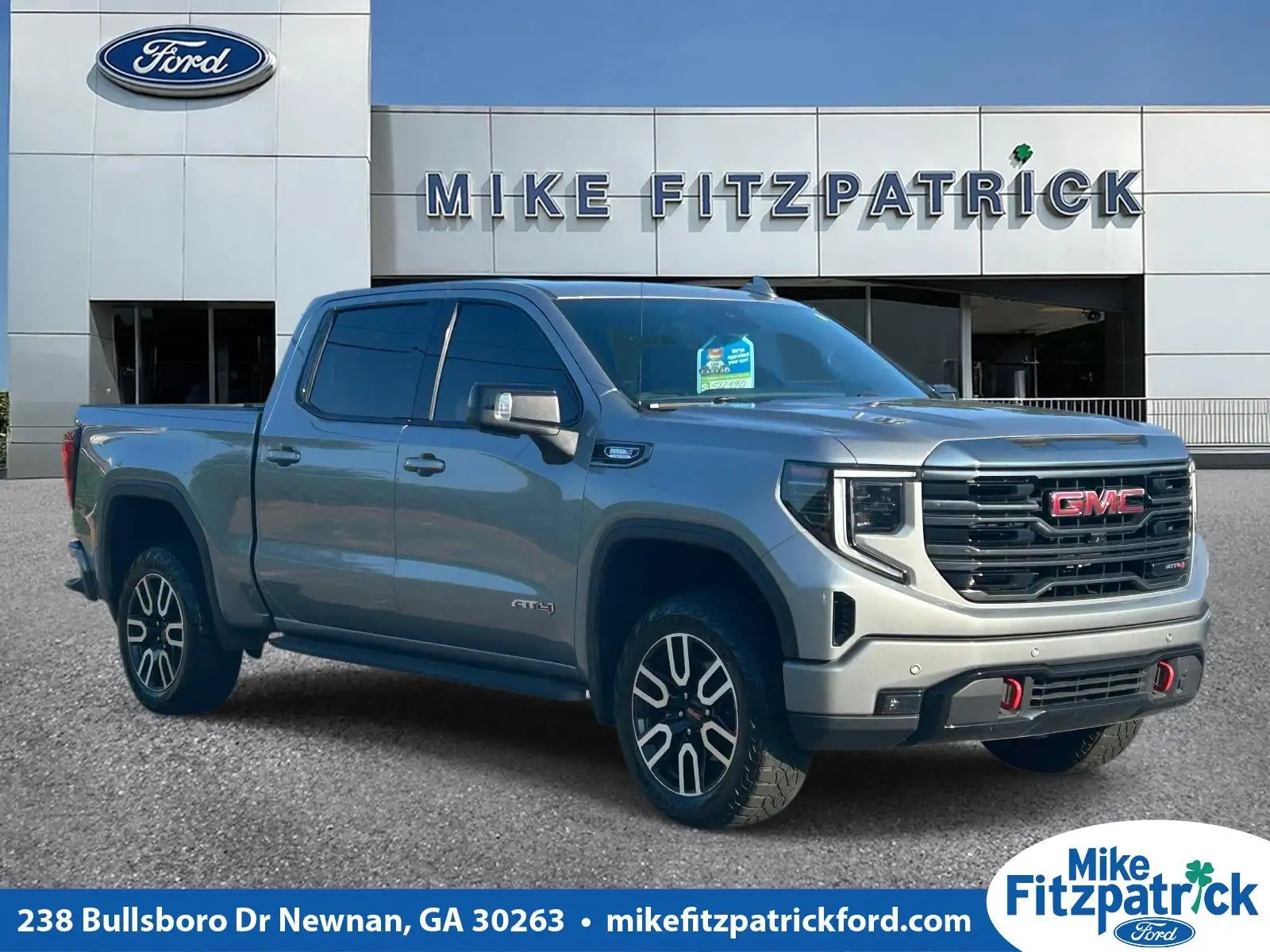 2024 GMC Sierra AT4 4WD Crew Cab Short Box's photo