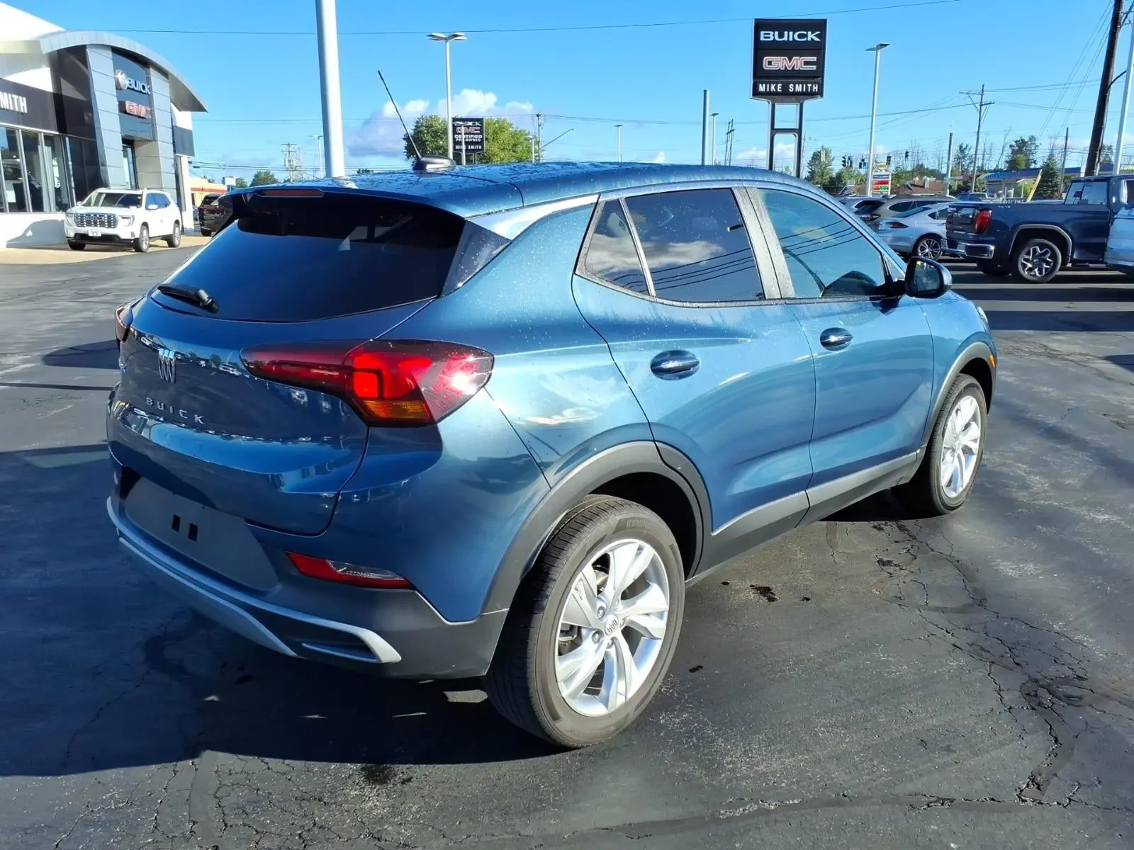 2024 Buick Encore GX Preferred AWD photo 3