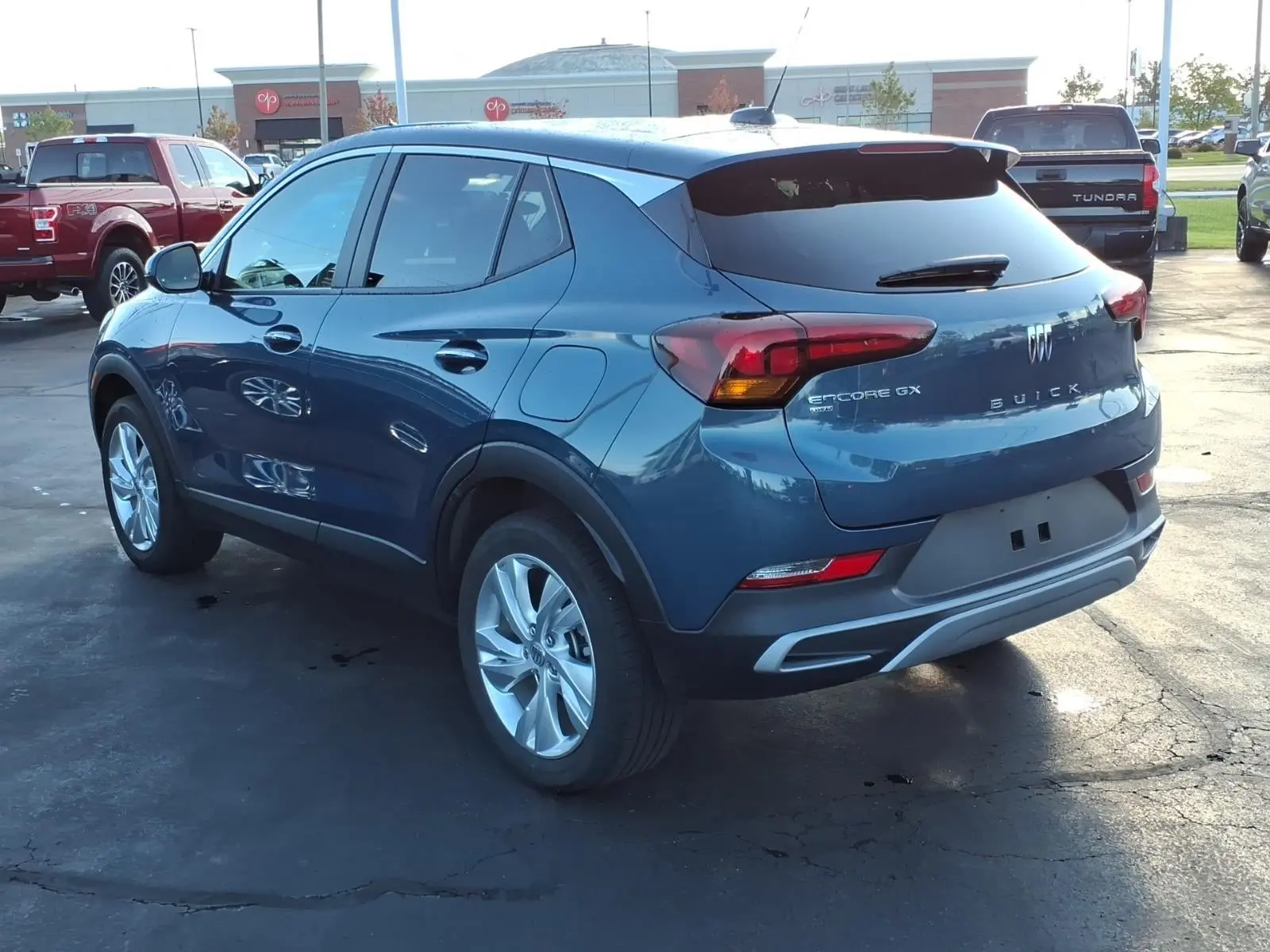2024 Buick Encore GX Preferred AWD photo 5