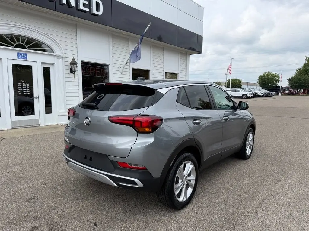 2023 Buick Encore GX Preferred photo 5