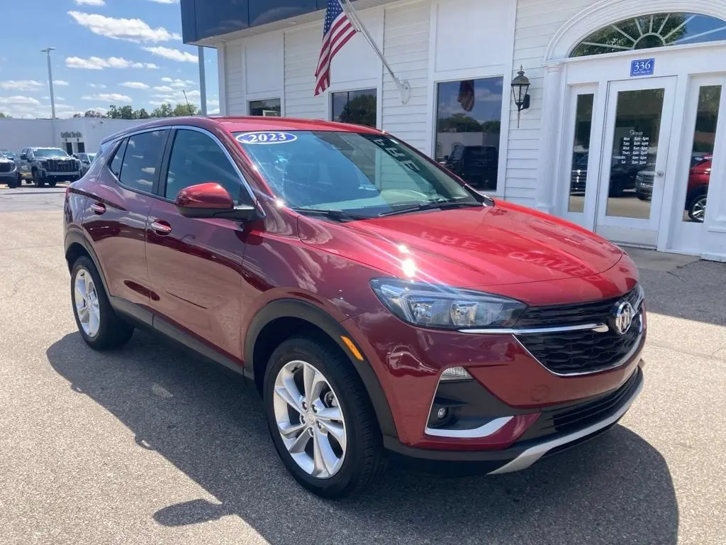 2023 Buick Encore GX Preferred AWD photo 3