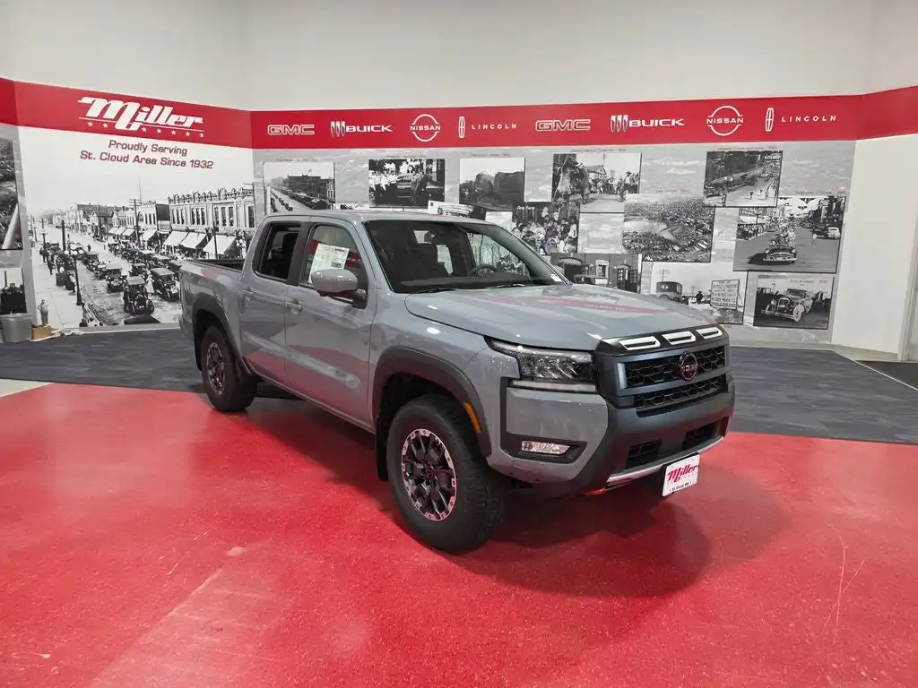 2026 Nissan Frontier PRO-4X Crew Cab 4X4's photo