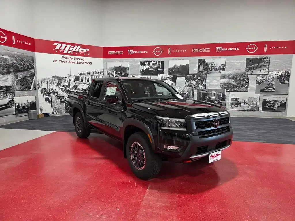 2026 Nissan Frontier PRO-4X Crew Cab 4X4's photo