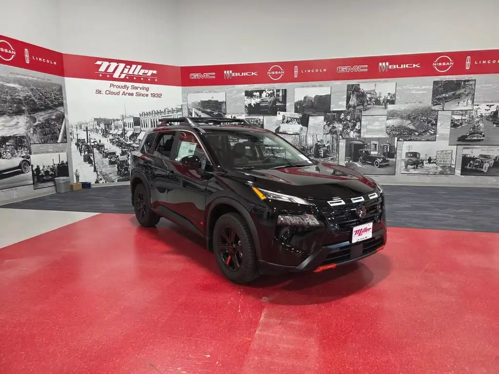 2026 Nissan Rogue Rock Creek AWD's photo