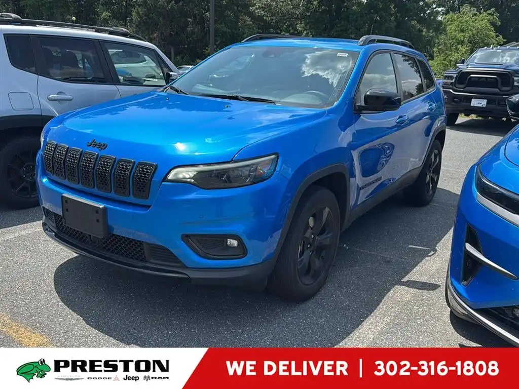 2023 Jeep Cherokee Altitude Lux 4X4's photo