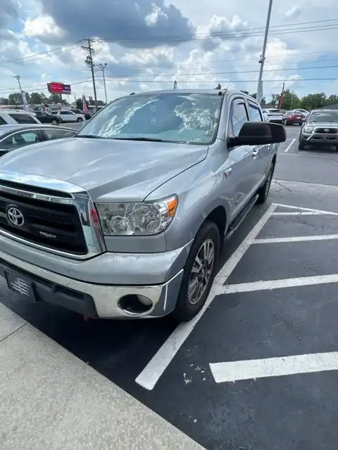 2011 Toyota Tundra 5.7 Auto Tundra Grade Crew Max's photo