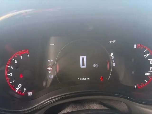 2023 Dodge Durango R/T RWD photo 3