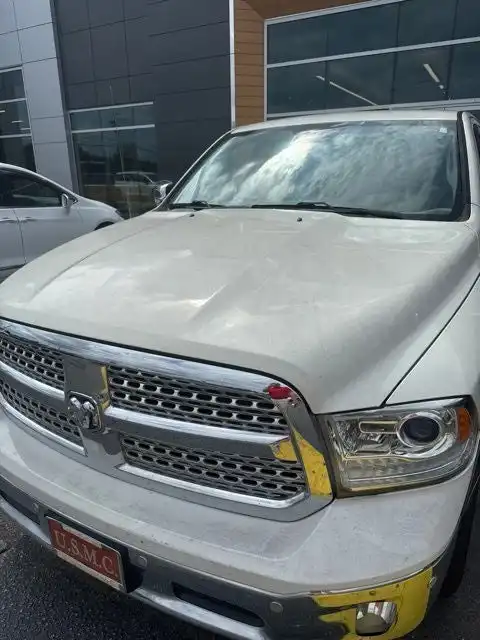 2018 RAM 1500 Laramie 4WD Crew Cab 6'4's photo