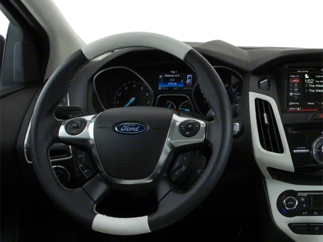 2013 Ford Focus S Sedan photo 4