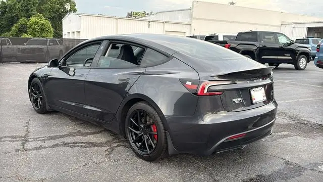 2024 Tesla Model 3 Performance photo 5