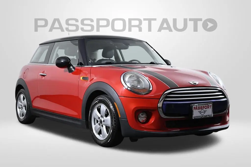 2015 MINI Cooper Base photo 3