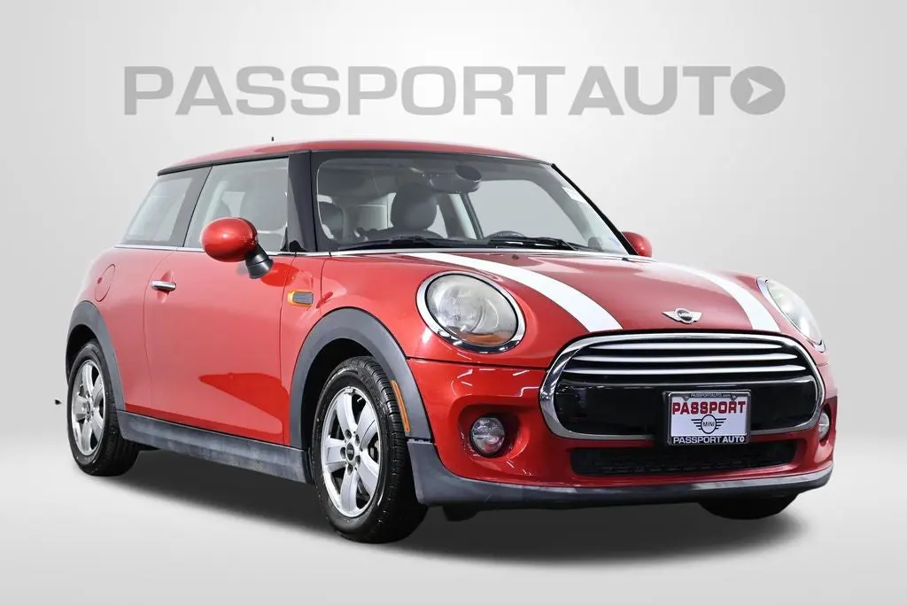 2015 MINI Cooper Base photo 3