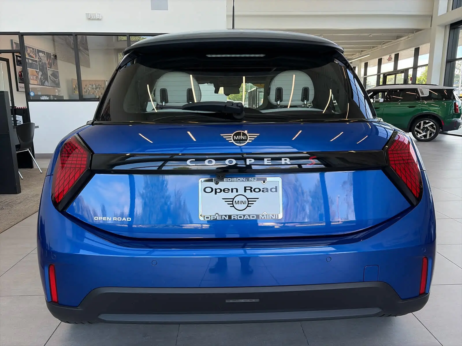 2025 MINI Hardtop Cooper S photo 4