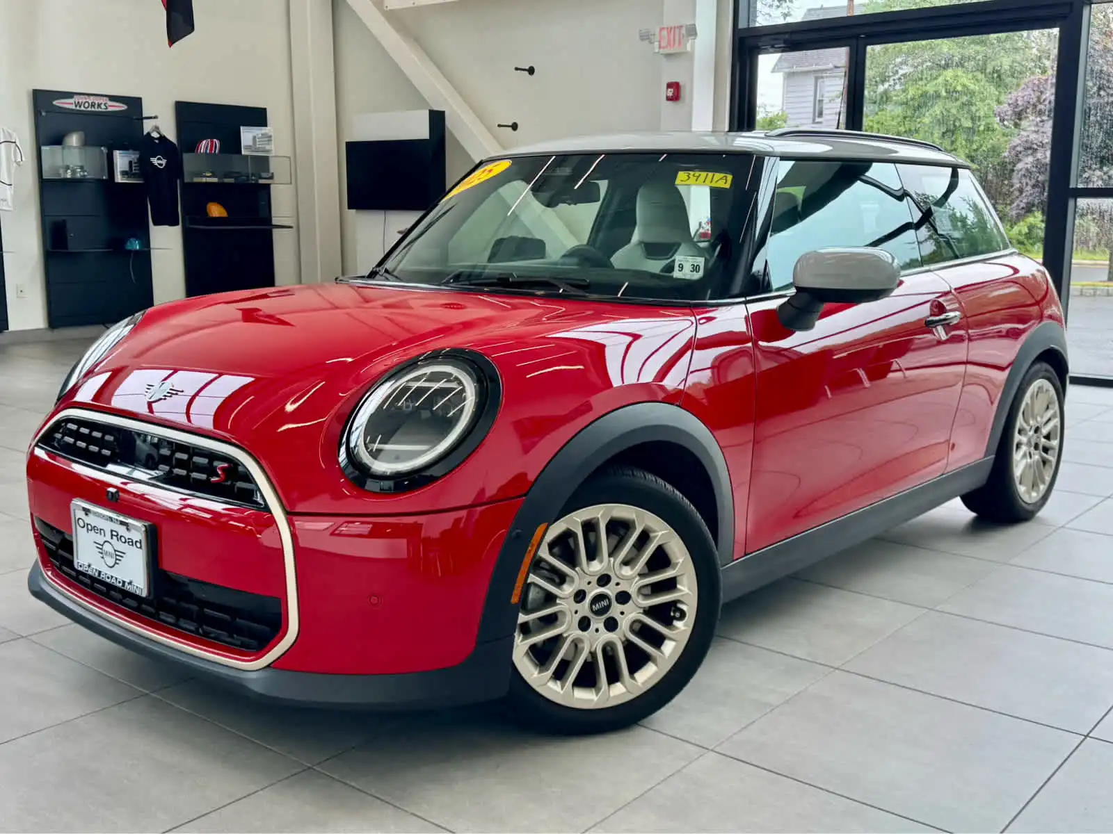 2025 MINI Hardtop Cooper S's photo