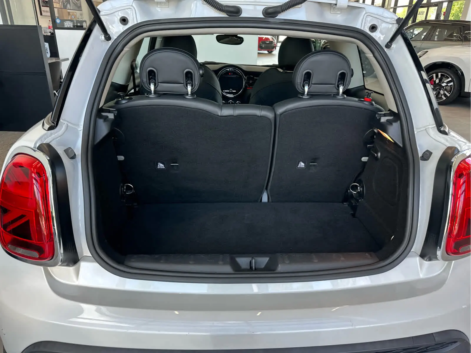 2024 MINI Hardtop Cooper S photo 5