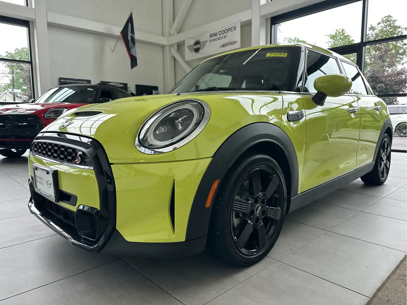 2024 MINI Hardtop Cooper S's photo