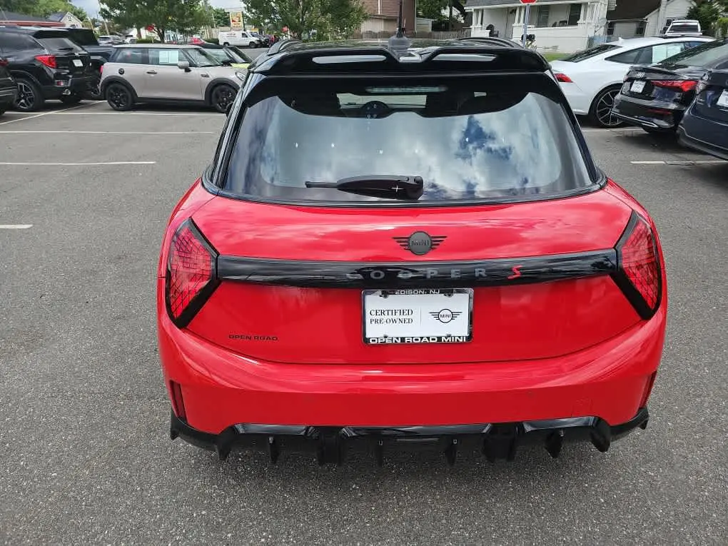 2026 MINI Hardtop Cooper S photo 5