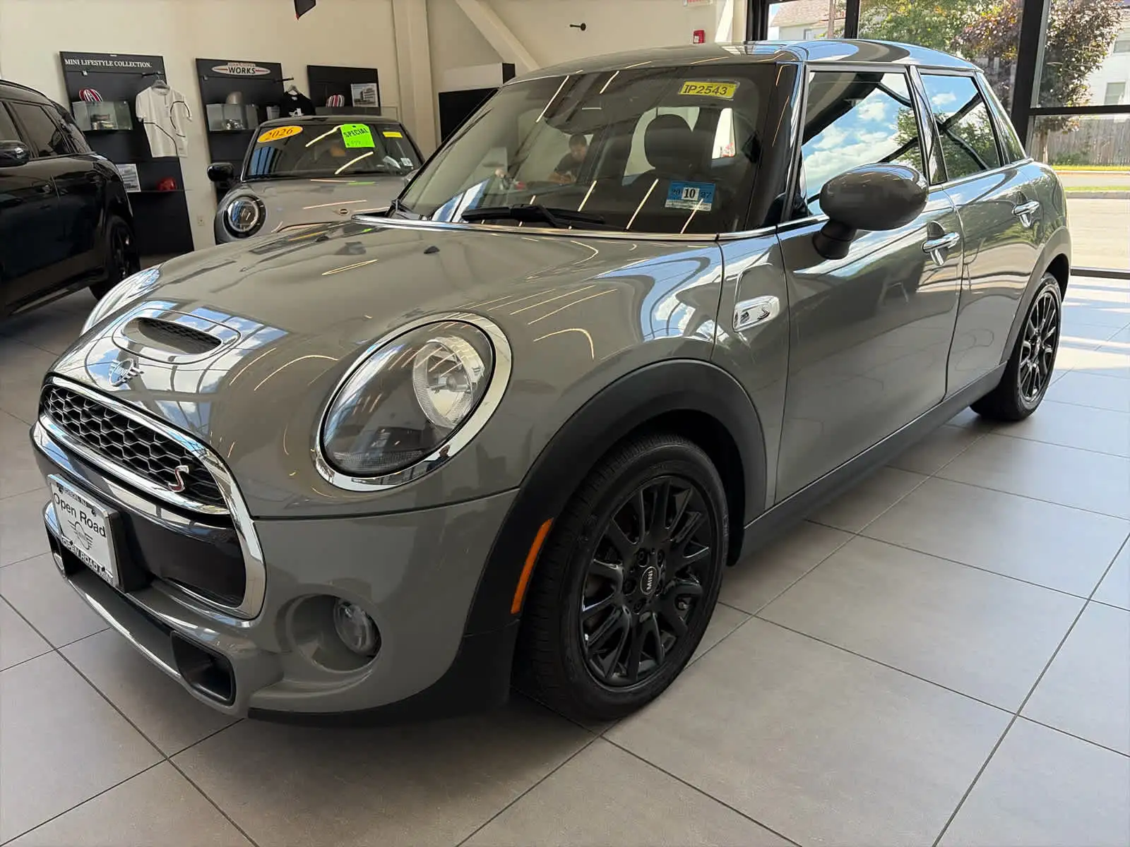 2021 MINI Hardtop Cooper S's photo