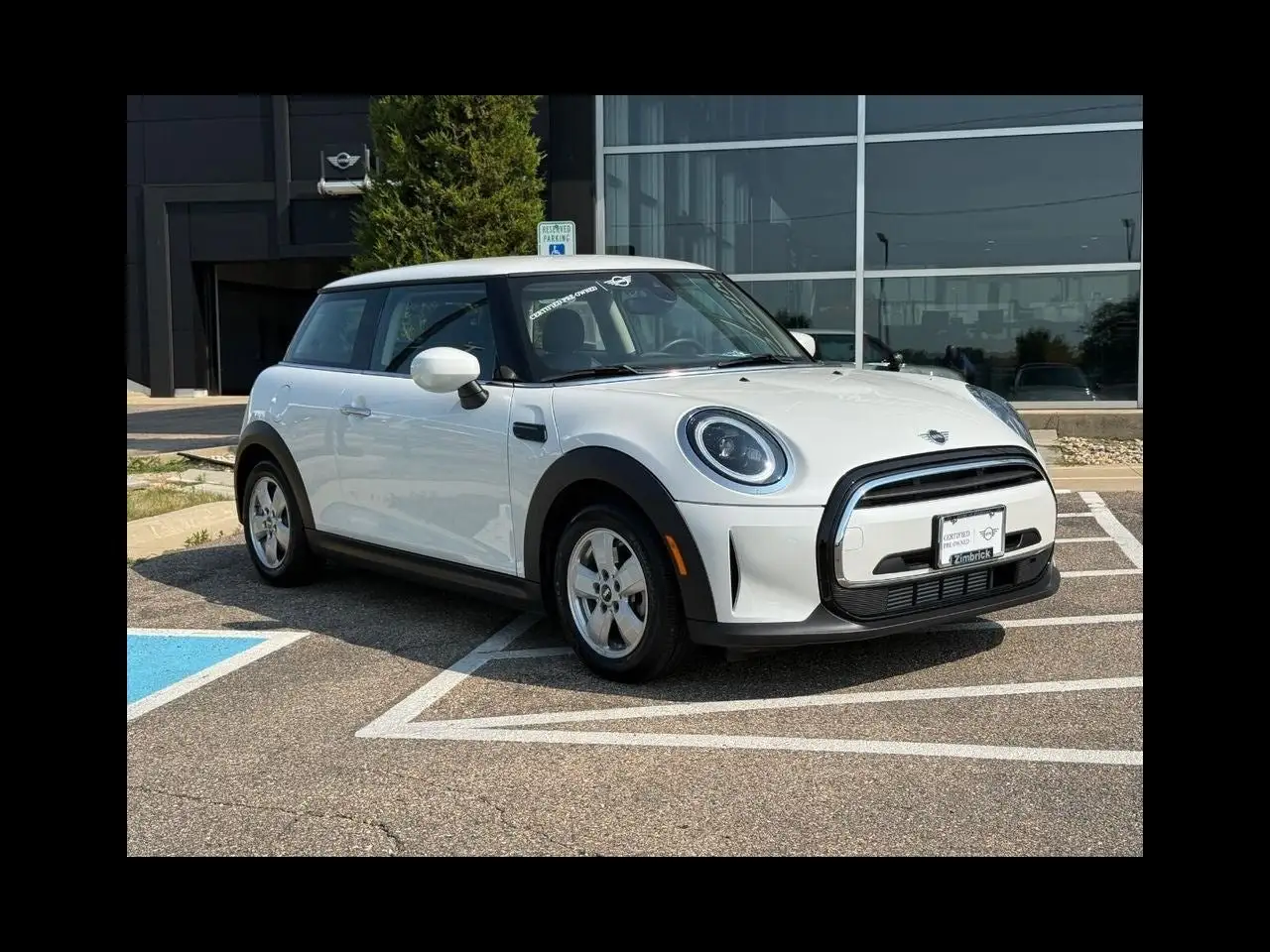 2024 MINI Hardtop Cooper photo 1