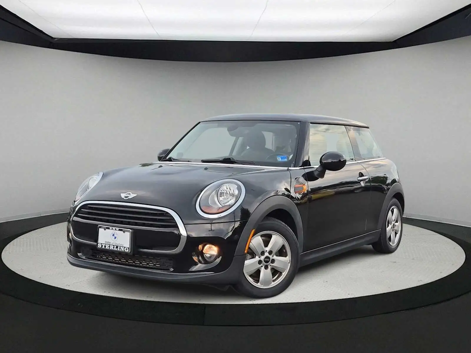 2018 MINI Cooper Oxford Edition's photo