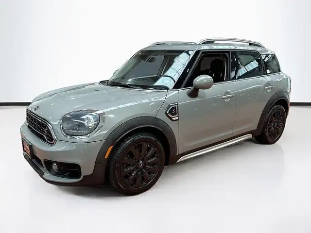 2019 MINI Countryman Cooper S ALL4 Classic's photo