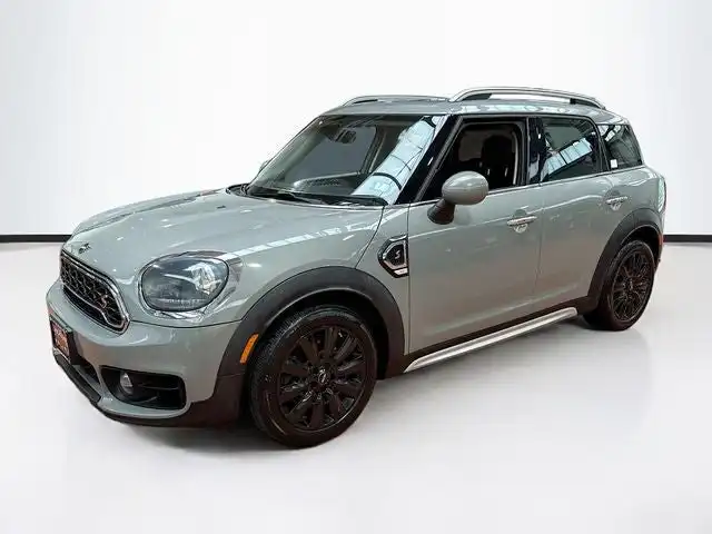 2019 MINI Countryman Cooper S ALL4 Classic's photo