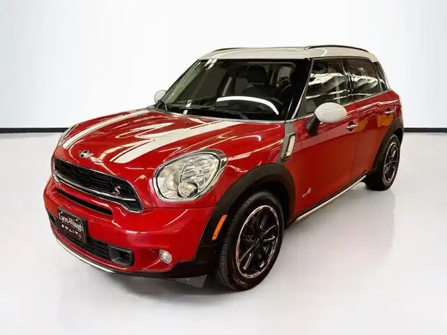 2015 MINI Countryman Countryman S ALL4's photo
