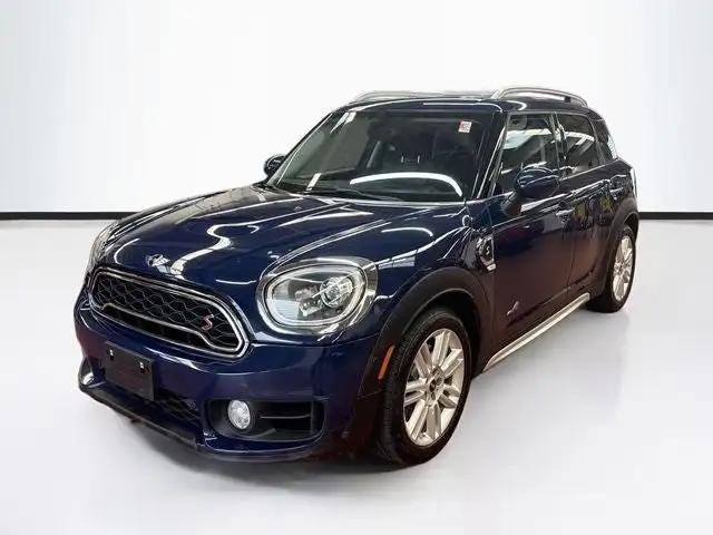 2017 MINI Countryman S ALL4's photo
