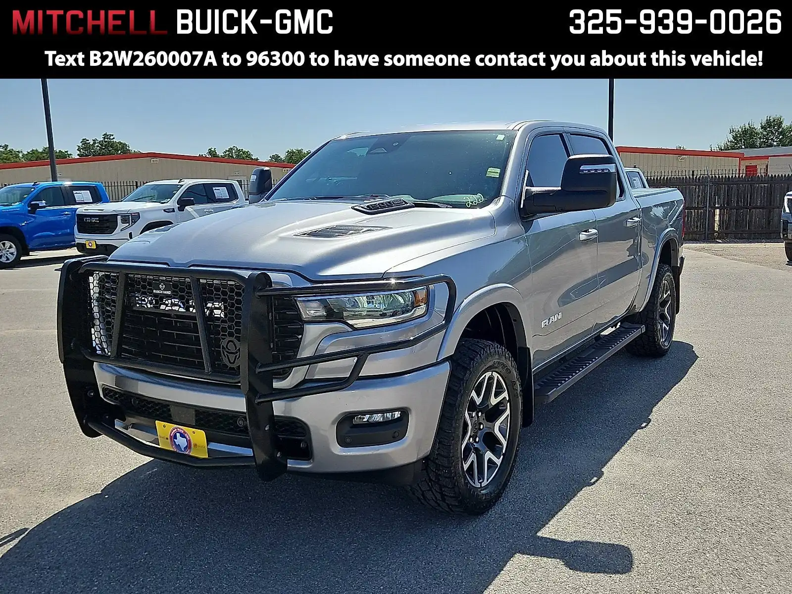 2025 RAM 1500 Laramie 4x4 Crew Cab 5'7's photo