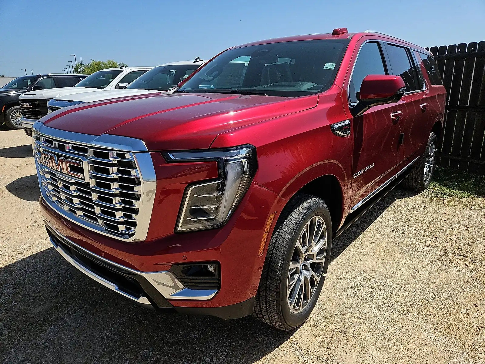 2026 GMC Yukon Denali AWD's photo