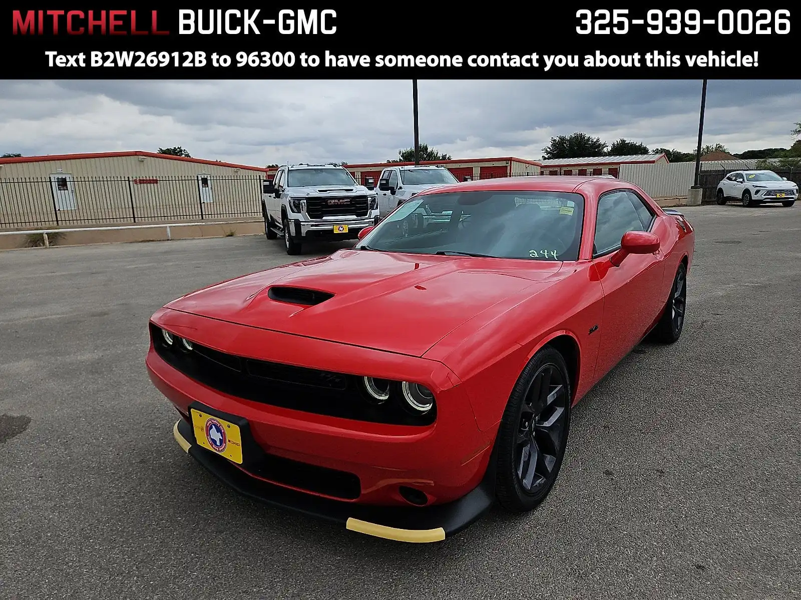 2023 Dodge Challenger R/T's photo
