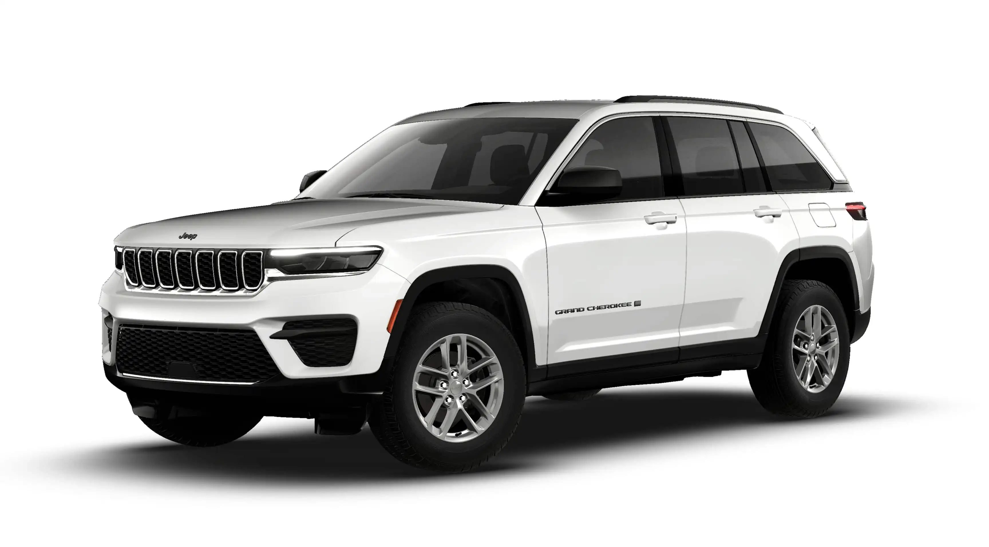 2026 Jeep Grand Cherokee Laredo's photo