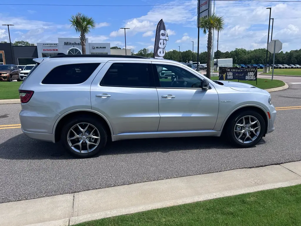 2026 Dodge Durango GT HEMI Plus V8 AWD photo 4