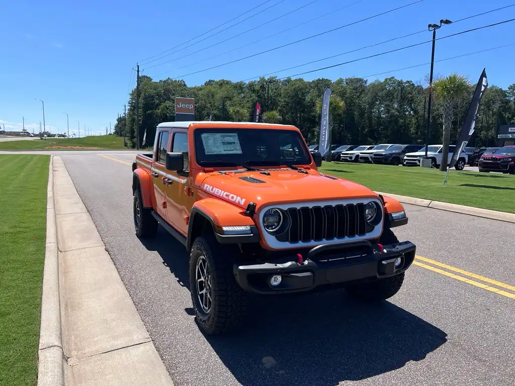 2026 Jeep Gladiator Rubicon X Auto's photo