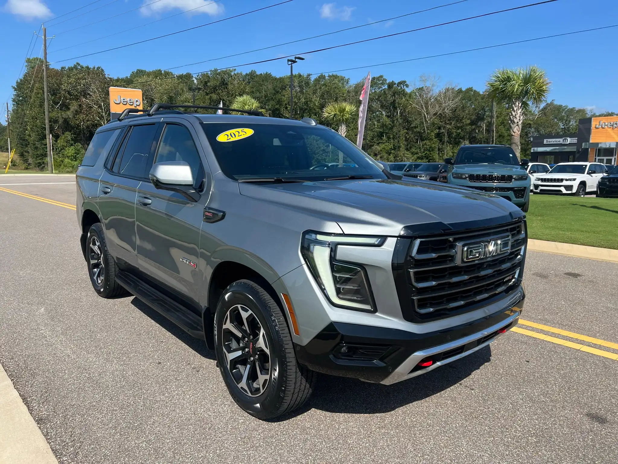 2025 GMC Yukon AT4 4WD's photo