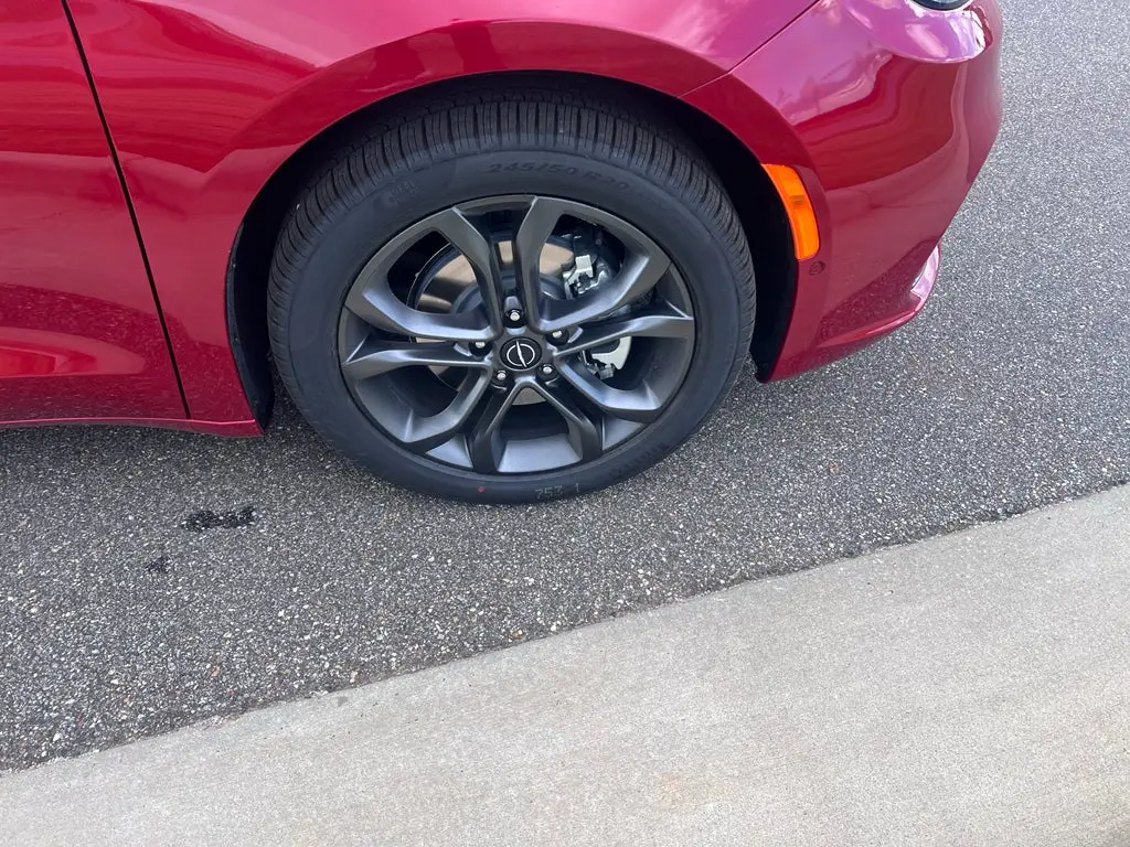 2026 Chrysler Pacifica Select photo 3