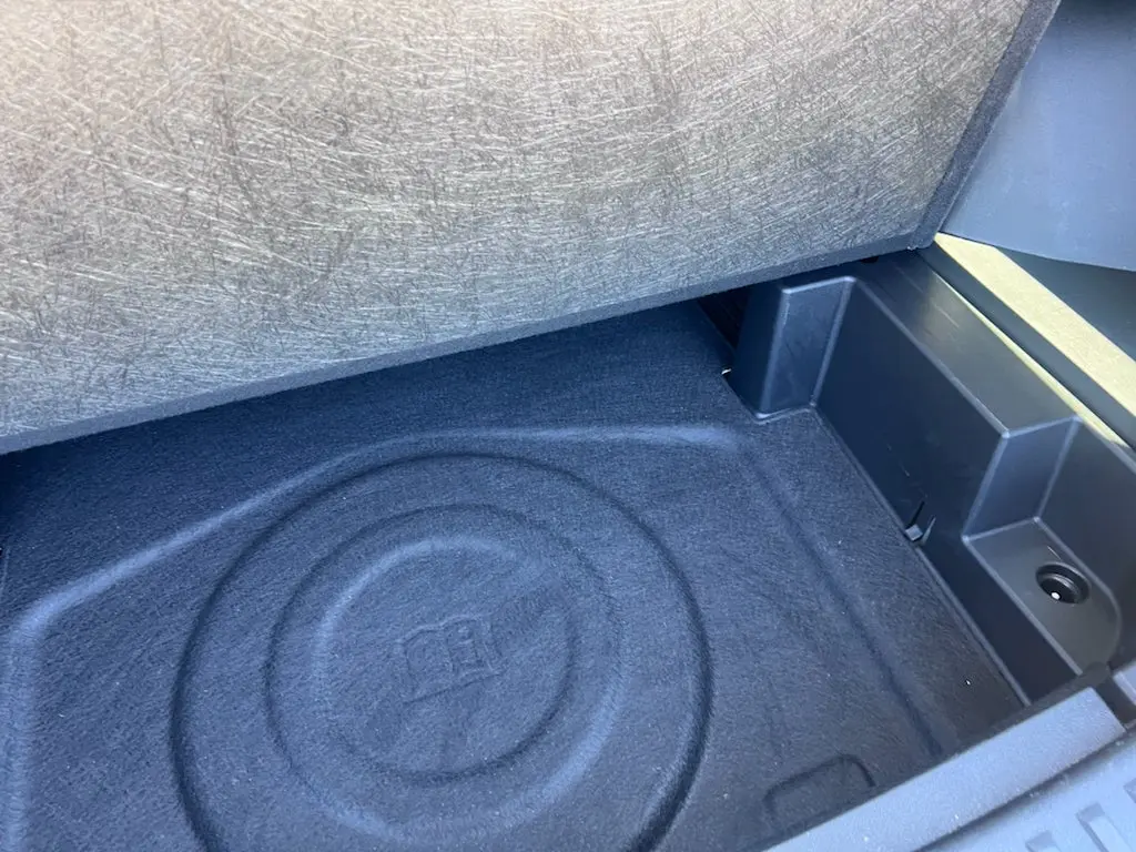 2025 GMC Terrain Elevation AWD photo 5
