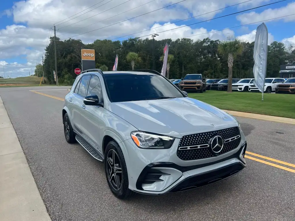 2024 Mercedes-Benz GLE GLE450 4MATIC's photo