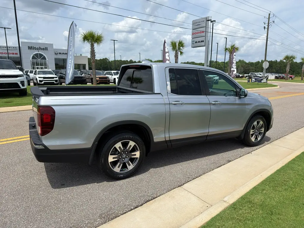 2019 Honda Ridgeline RTL photo 5