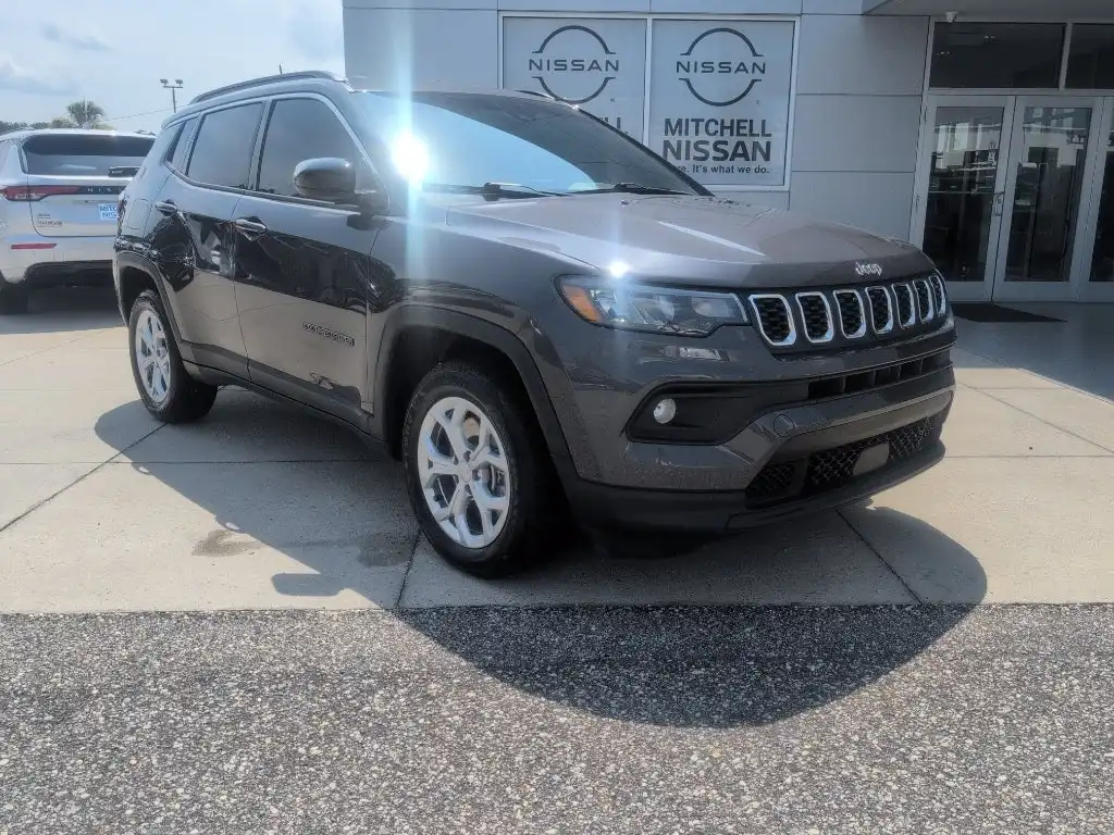2024 Jeep Compass Latitude 4X4's photo