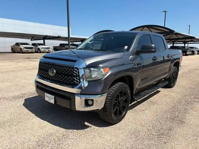 2020 Toyota Tundra SR5 5.7L CrewMax Short Bed's photo