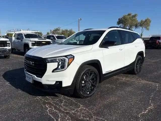 2023 GMC Terrain SLT FWD's photo