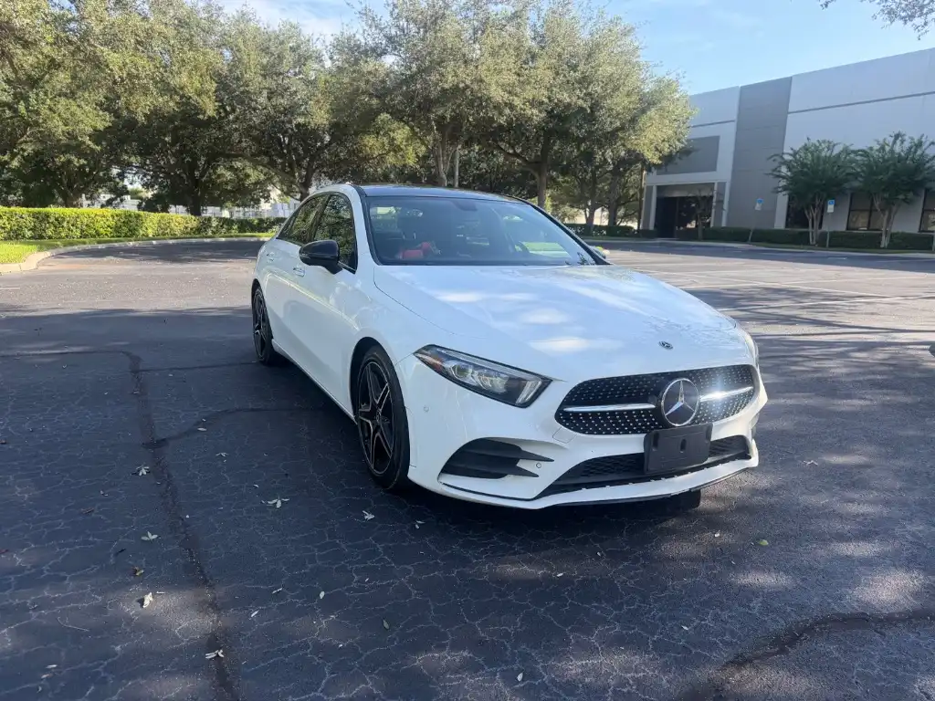 2021 Mercedes-Benz A-Class A220 4MATIC's photo