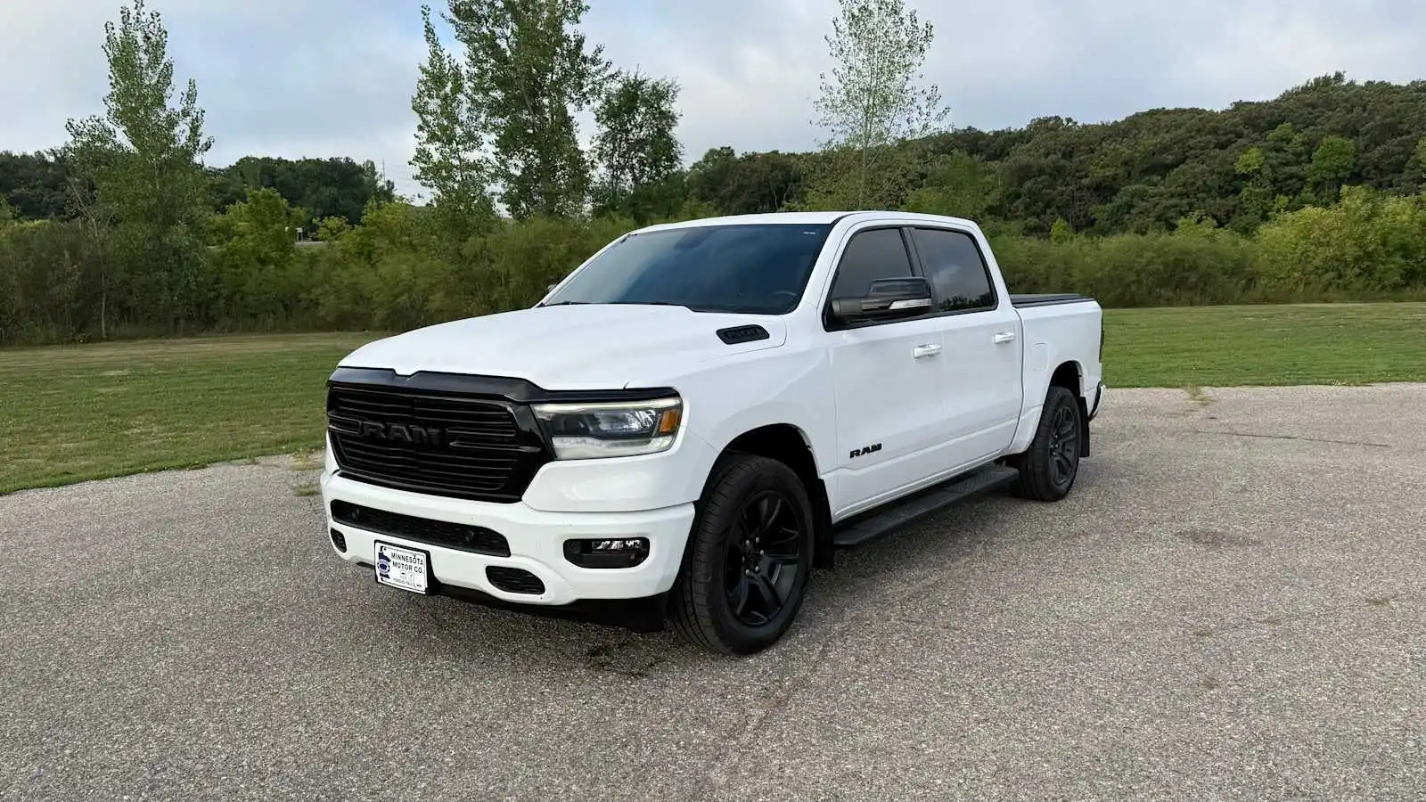 2021 RAM 1500 Big Horn/Lone Star 4WD Crew Cab 5'7's photo