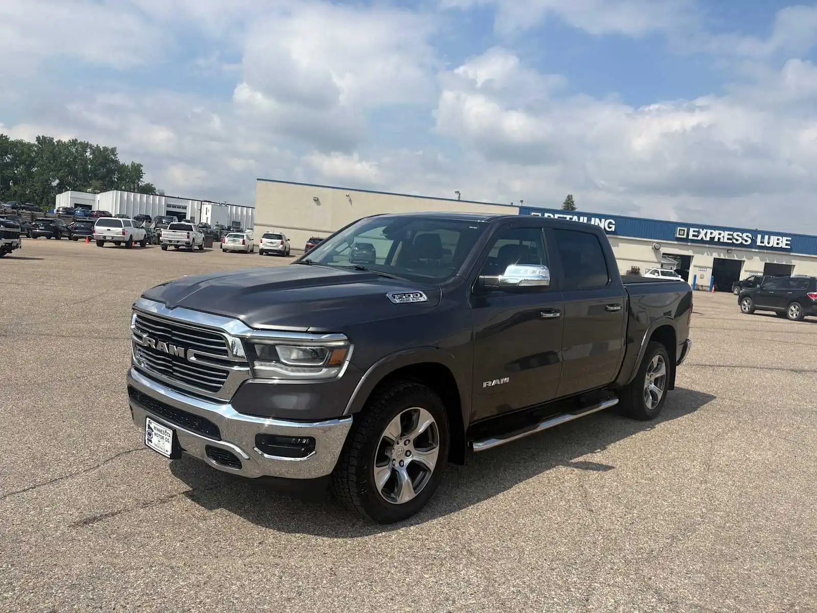 2020 RAM 1500 Laramie 4x4 Crew Cab 5'7's photo